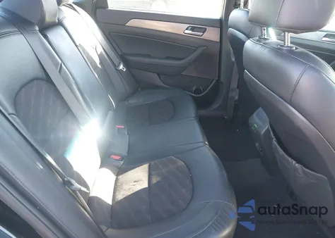 2018 Hyundai Sonata Sport 2.0T z USA, uszkodzony, nr VIN 5NPE34AB5JH666456